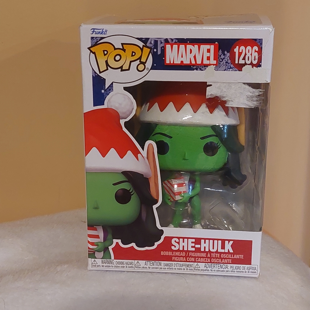 Funko Pop Marvel She-Hulk Figure